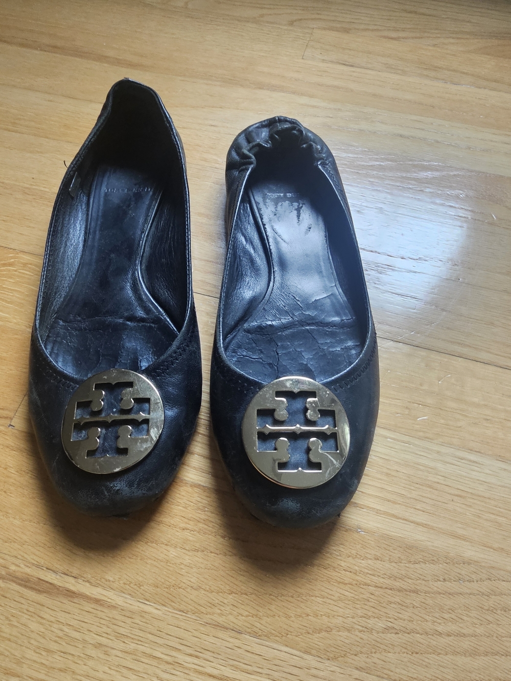 Tory Burch Black Leather Reva Ballet Flats with Gold Logo